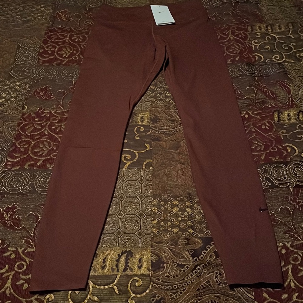 Nike Dri Fit One Luxe Leggjng